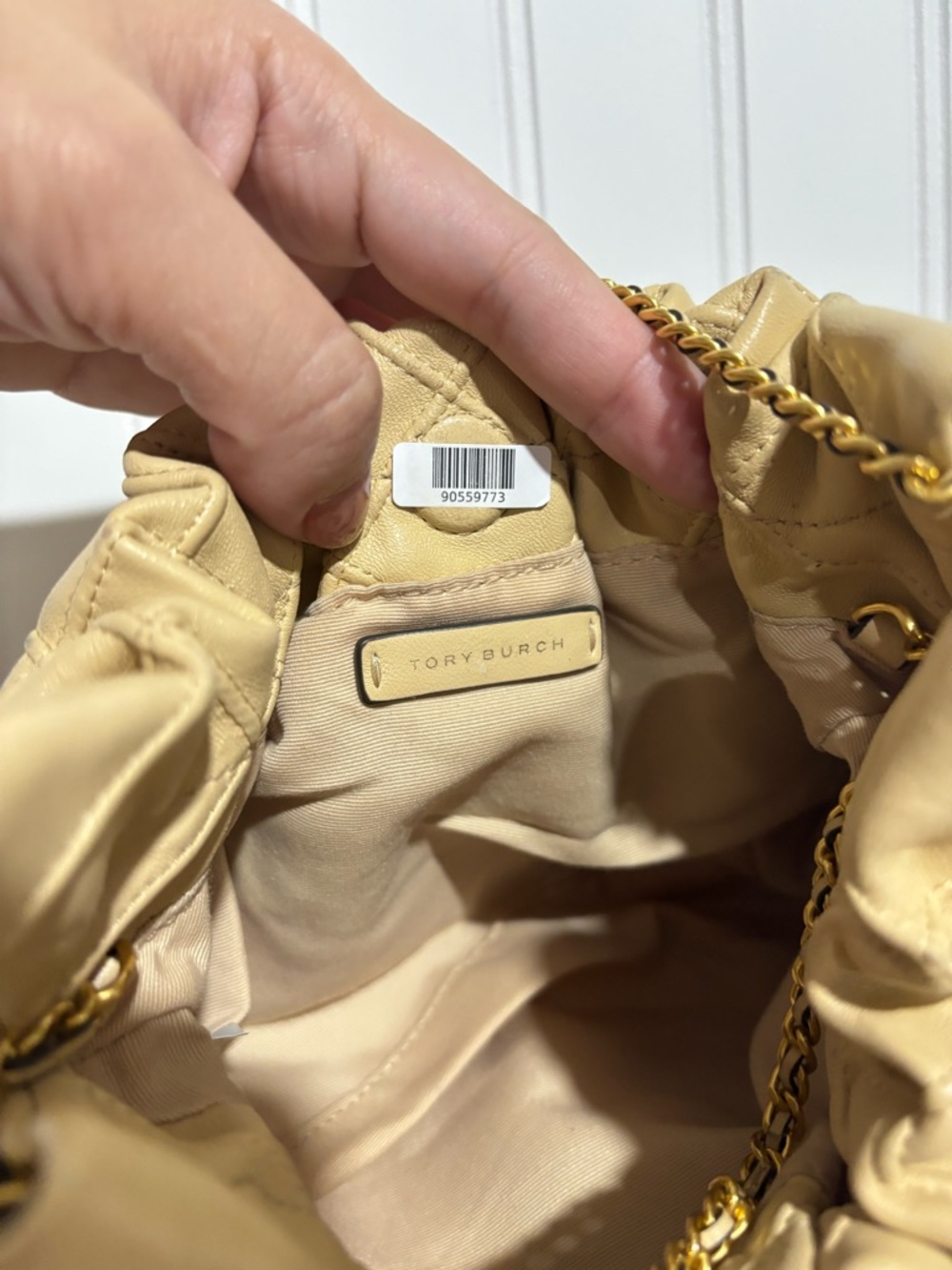 Tory Burch Quilted Ruched Leather Shoulder Bag in Beige with Gold Hardware - Picture 6 of 8